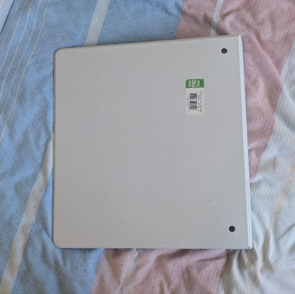 2-Pack White  Binders - Picture 5 of 5